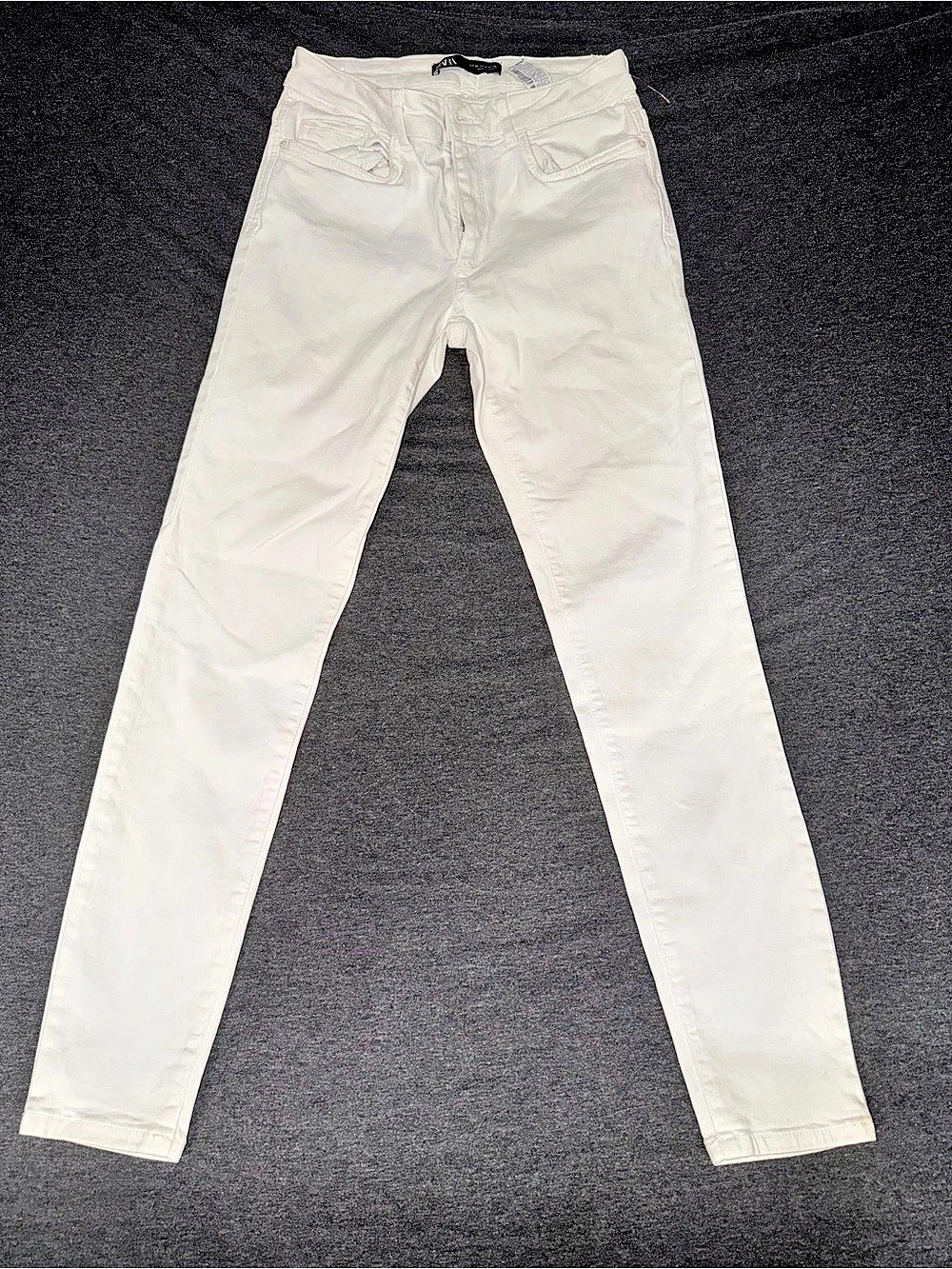 Zara White Skinny Jeans Skinny Jeans in White Size 4